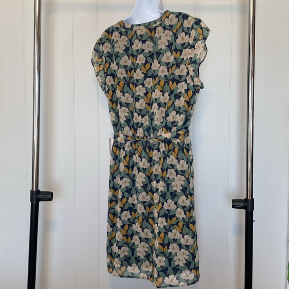 Stitch Fix fall colors navy, green, hints of gold and medium brown tones. NWT - Picture 4 of 10